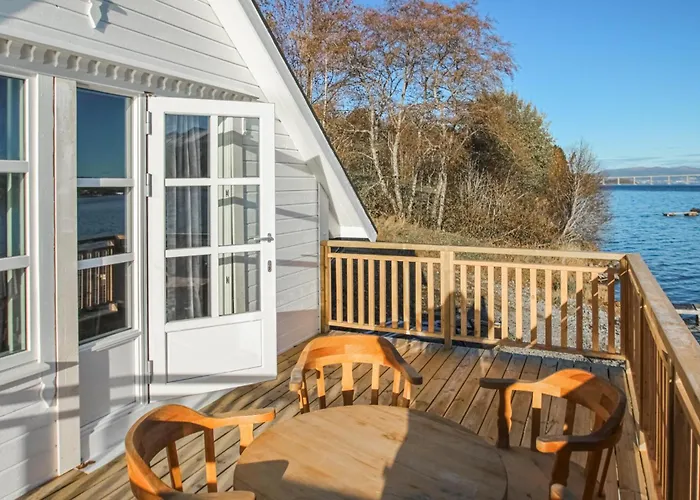 公寓 2 Bedroom Amazing In Vestnes